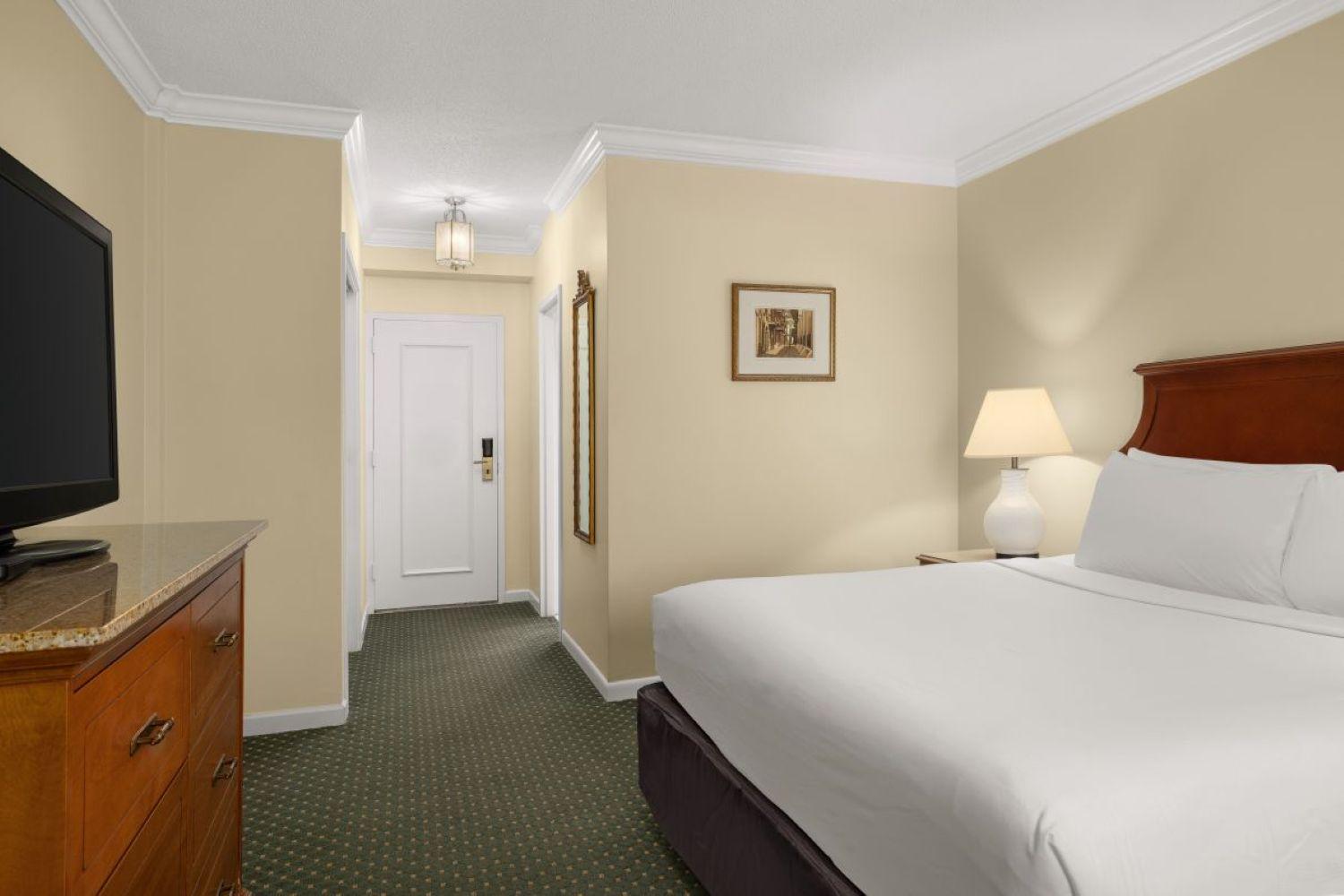 Maison Dupuy Hotel New Orleans Exterior photo