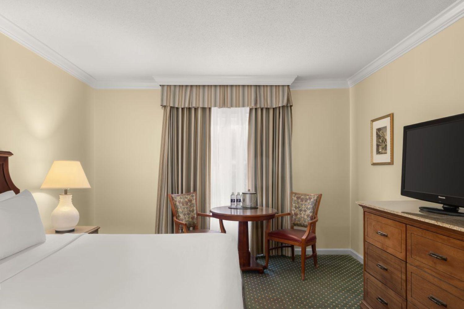 Maison Dupuy Hotel New Orleans Exterior photo